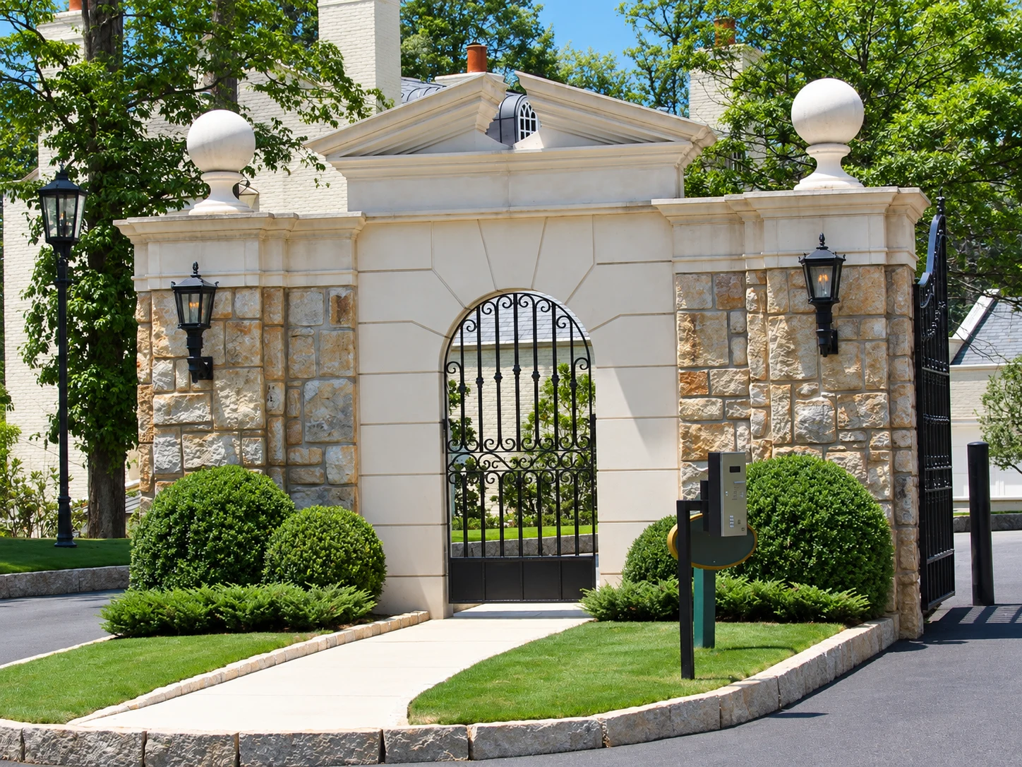 West Paces Park, whole-home in Atlanta, GA
